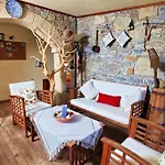 Tuerk Evi 4*