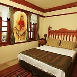 Tuerk Evi Hotel 4*