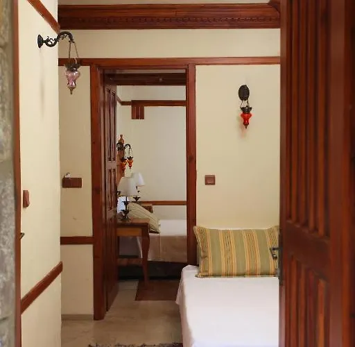 Отель Tuerk Evi