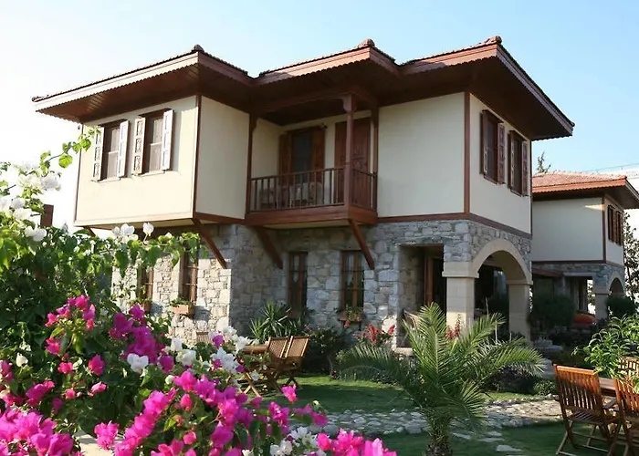 מלון Tuerk Evi 4*